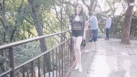 上海170长腿人妻极品反差婊【MimiLifeShow】汤博乐推特疯狂极限露出视图